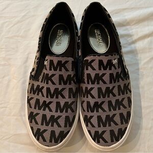 Michael Kors Women's Keaton MK Logo Slip On Sneakers Shoes 9.5 gray black